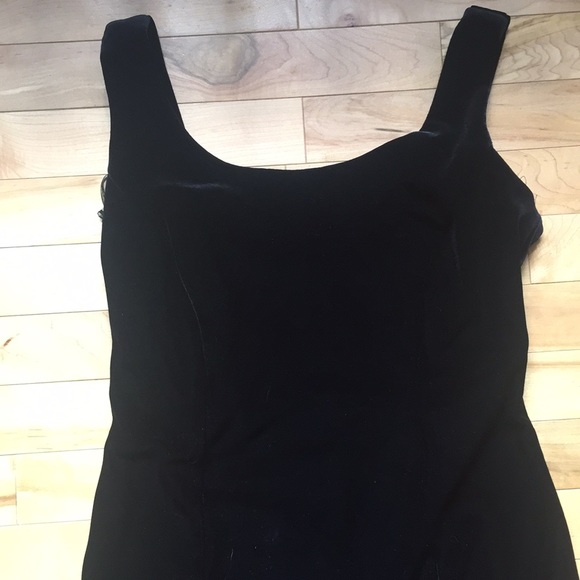 Vintage 90s velvet black mini dress - Picture 2 of 3